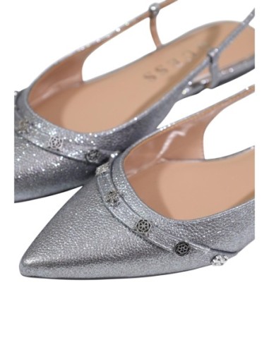 Guess Femme – Chaussures basses Dorlee3 gris