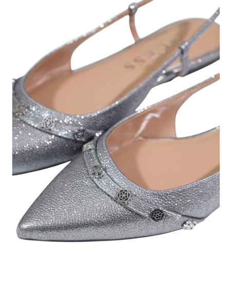 Guess Femme – Chaussures basses Dorlee3 gris