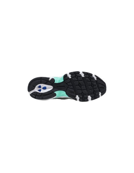 Baskets New Balance femme argenté moderne