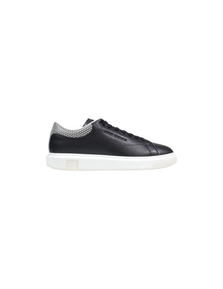 Baskets homme Armani Exchange noires silhouette basse