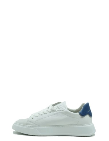 Baskets Philippe Model blanches sport chic