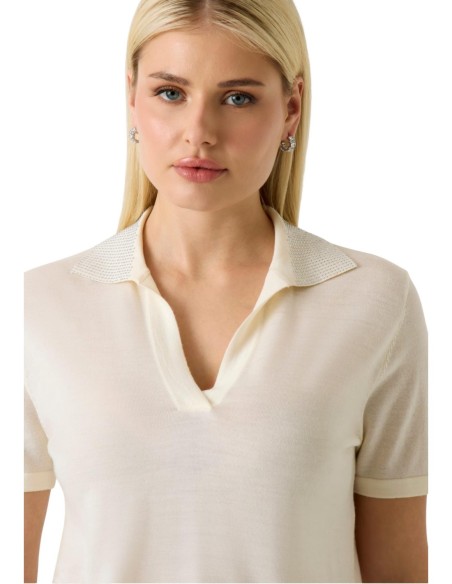 T‑shirt femme Guess beige col V