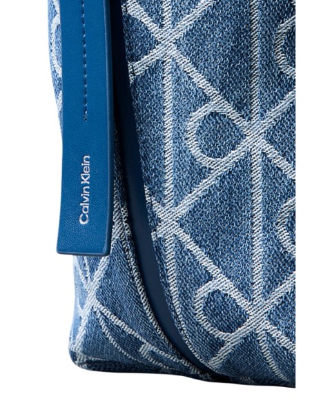 Calvin Klein sac femme bleu azur grand format