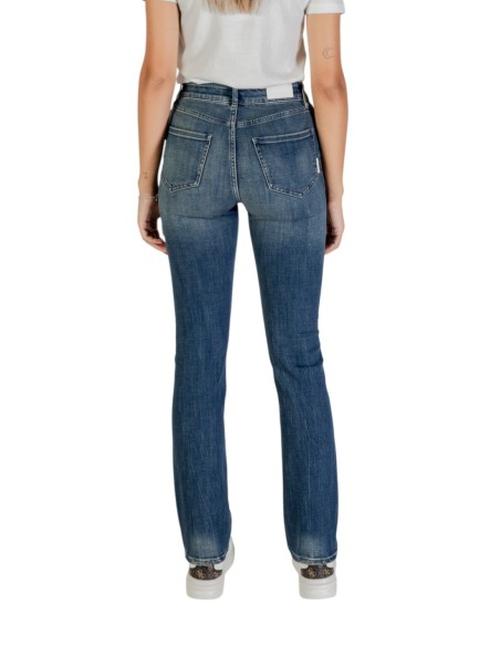 Jeans femme Armani Exchange bleu usé