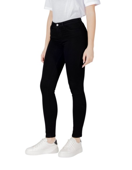 Jeans femme Armani Exchange noir moderne