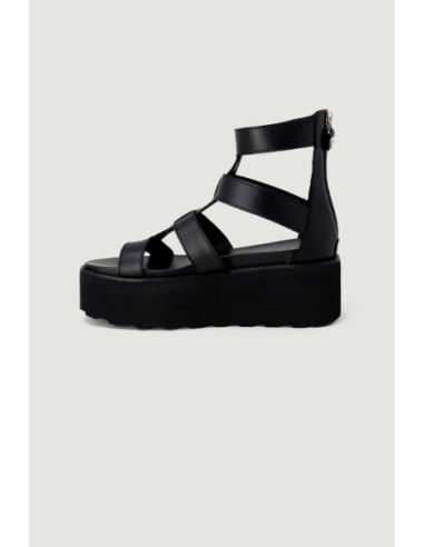 Chaussures basses femme noires Cult
