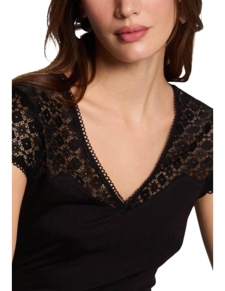 T?shirt femme noir col V Morgan De Toi
