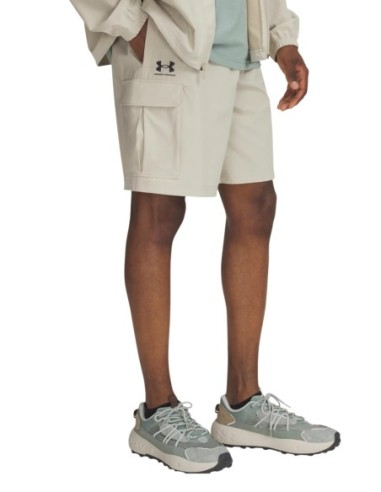 Bermuda homme Under Armour beige