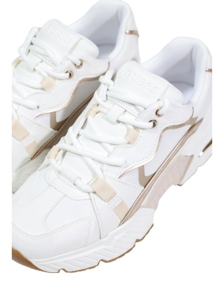 Baskets Guess femme blanches