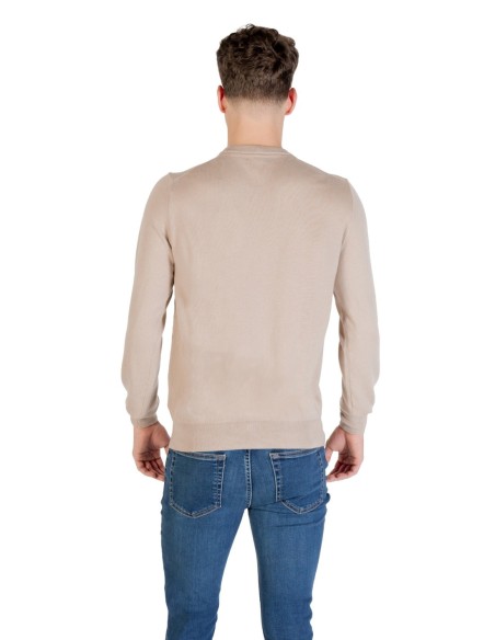 Pull Guess beige maille raffinée
