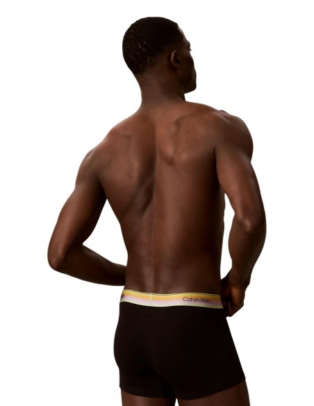 Boxer court homme noir Calvin Klein – confort doux et moderne