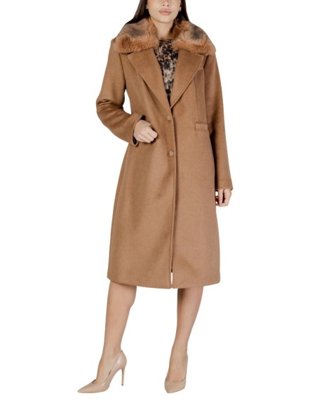 Guess manteau beige femme col fourrure | choixmode.fr