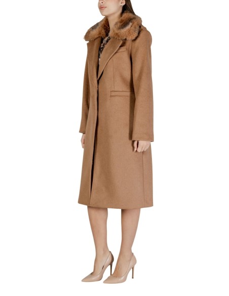 Guess manteau beige femme col fourrure | choixmode.fr