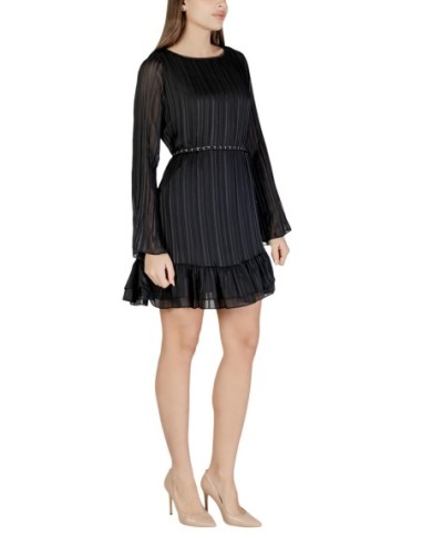 Guess robe noire femme plissée élégante | choixmode.fr