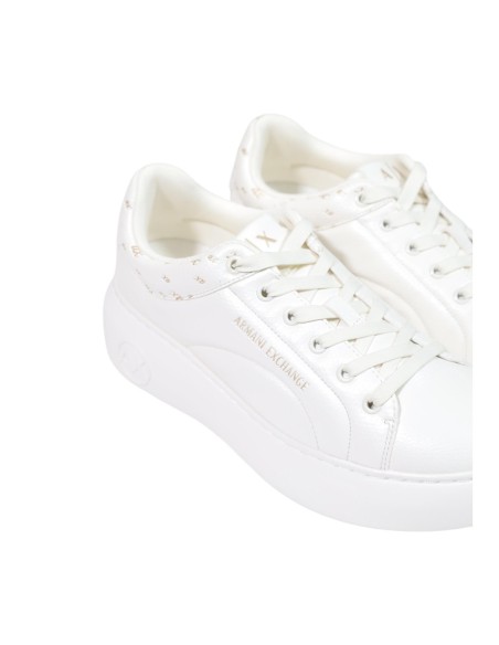 Armani Exchange baskets femme blanches bout rond | ChoixMode