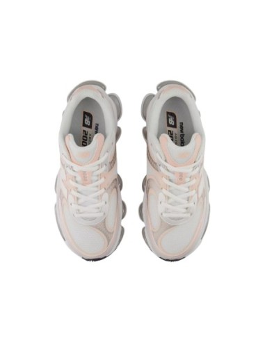 New Balance baskets femme grises textile | ChoixMode