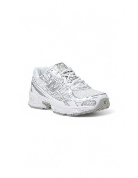New Balance baskets femme blanches monochromes | ChoixMode