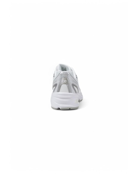 New Balance baskets femme blanches monochromes | ChoixMode