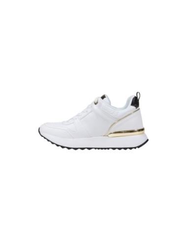 Guess Baskets Femme Blanc – Sport & Style