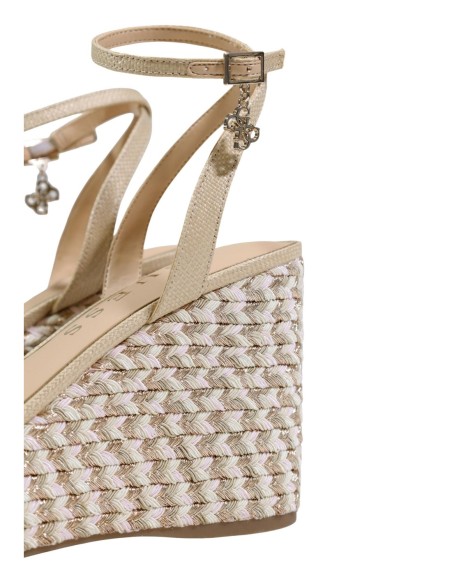 Sandales beige femme Guess plateforme